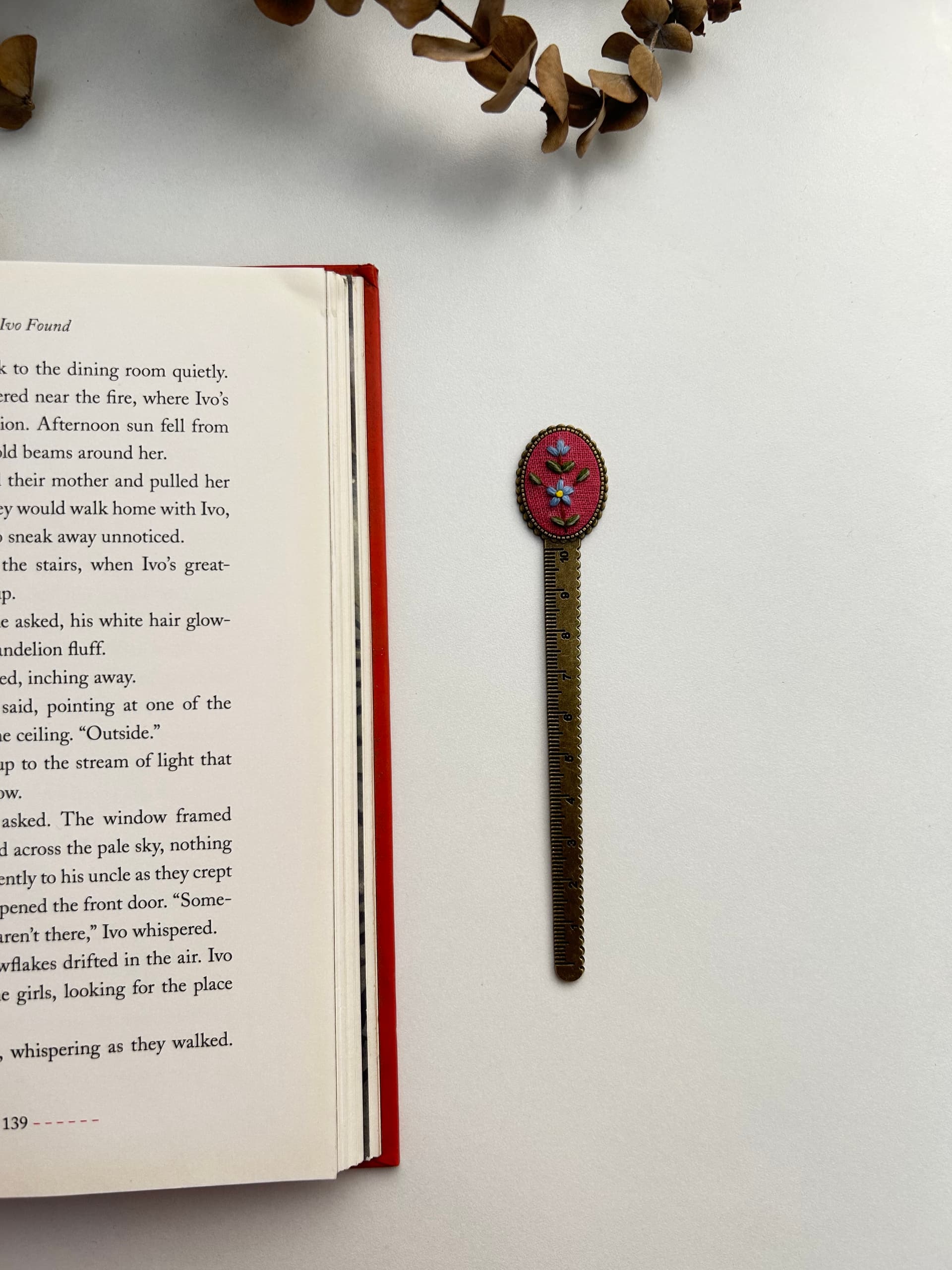 Flower scale bookmark view 3