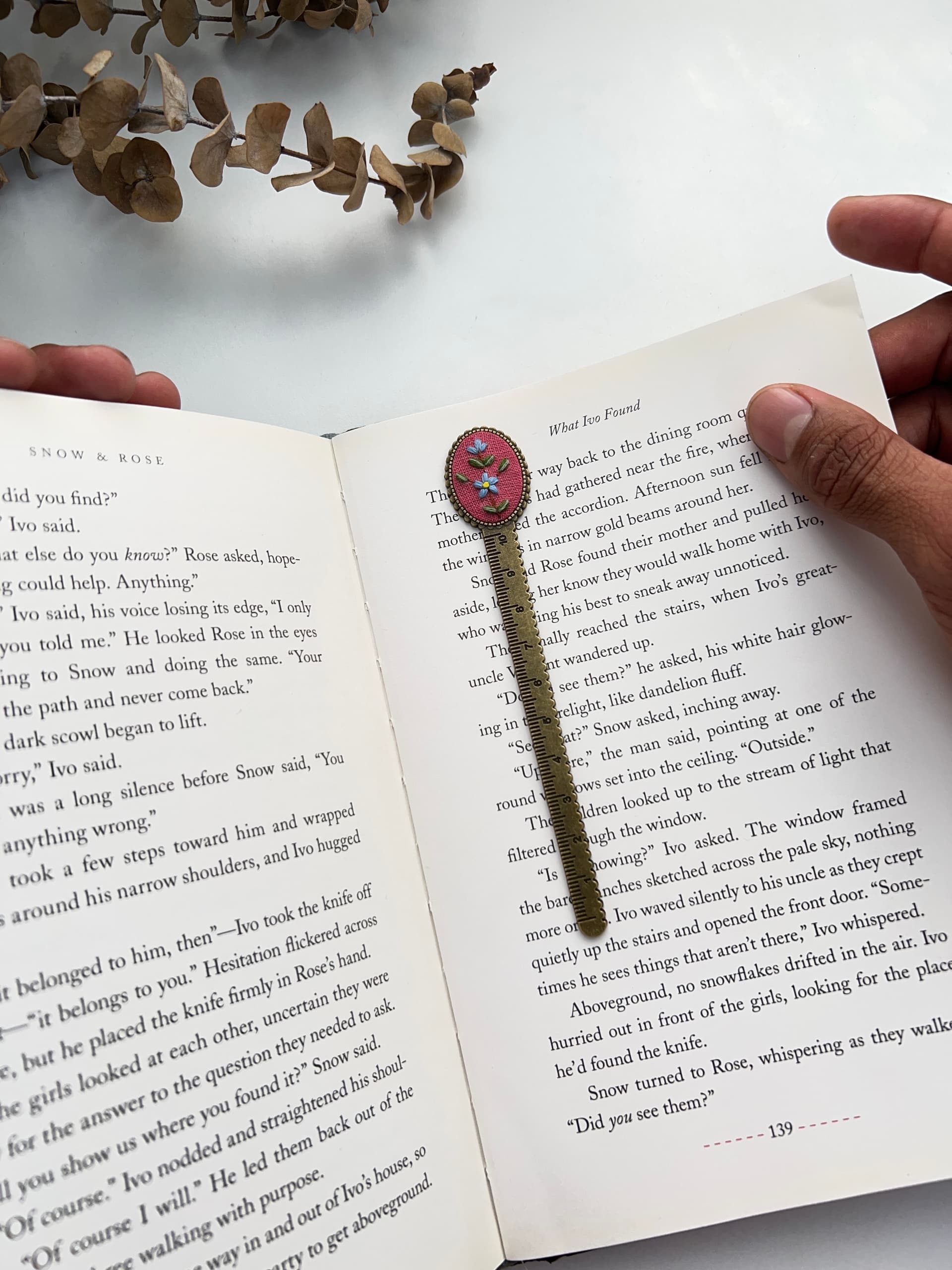 Flower scale bookmark view 4
