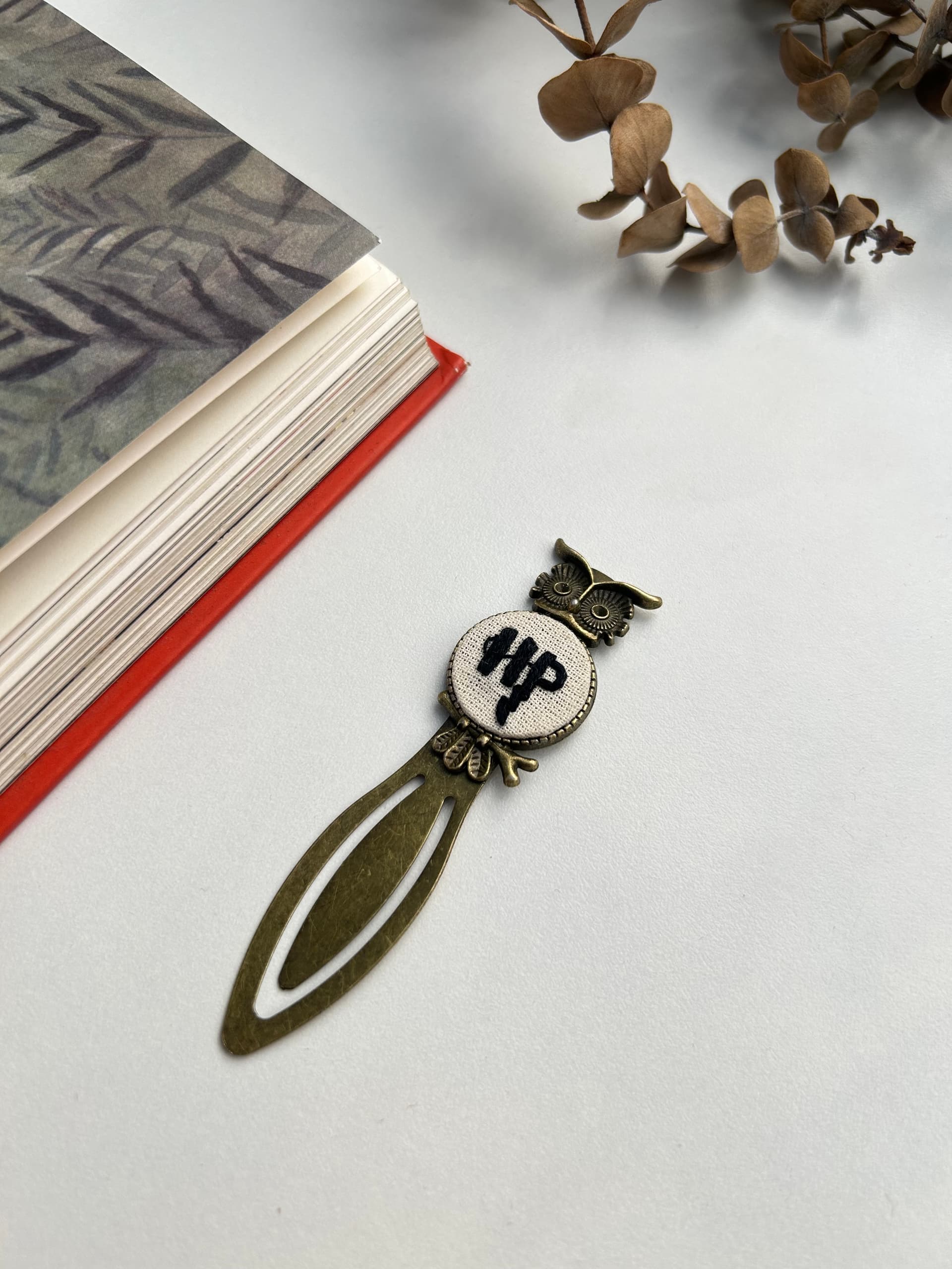 Harry Potter clip bookmark view 3