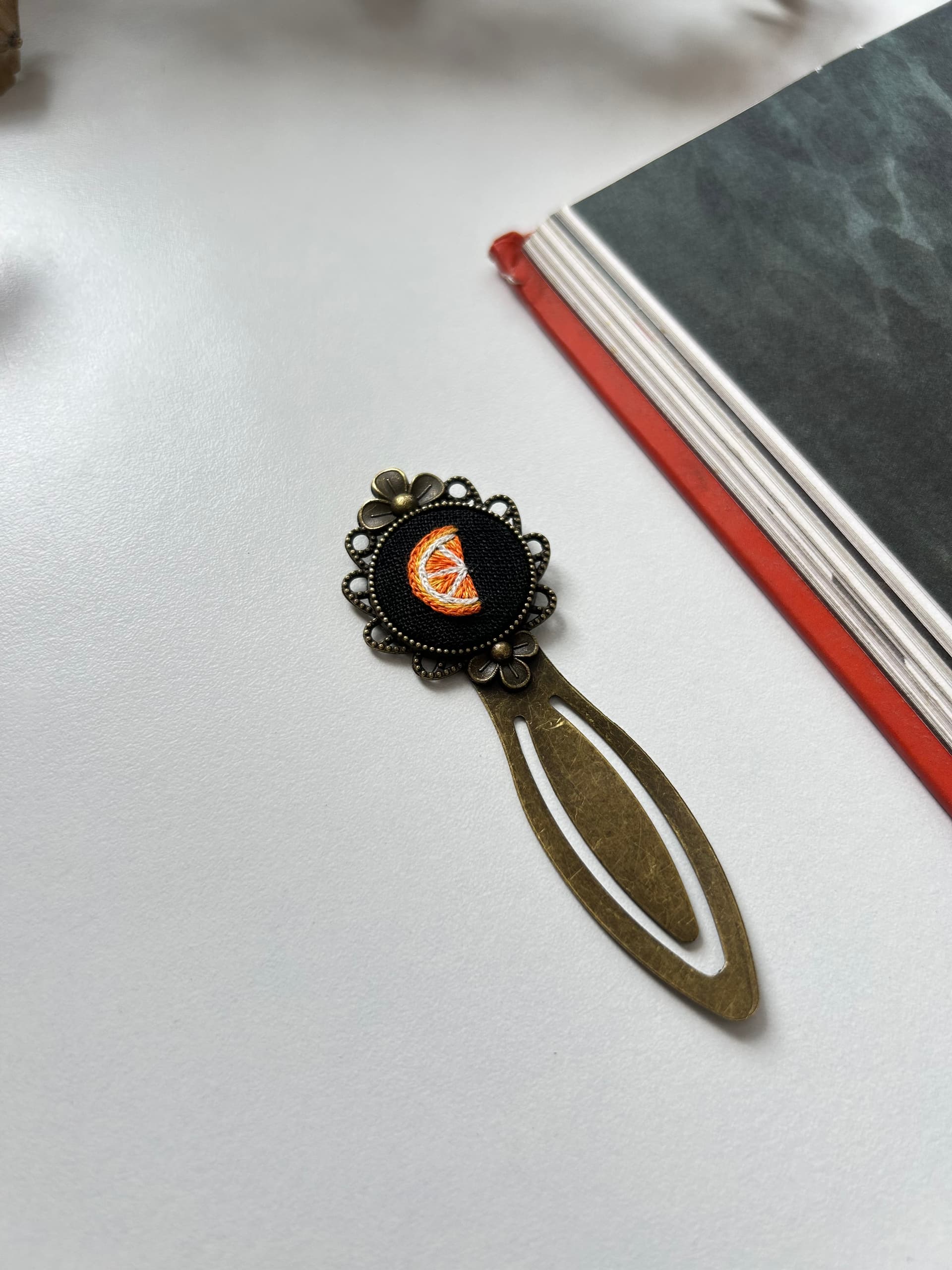 Orange clip bookmark view 2