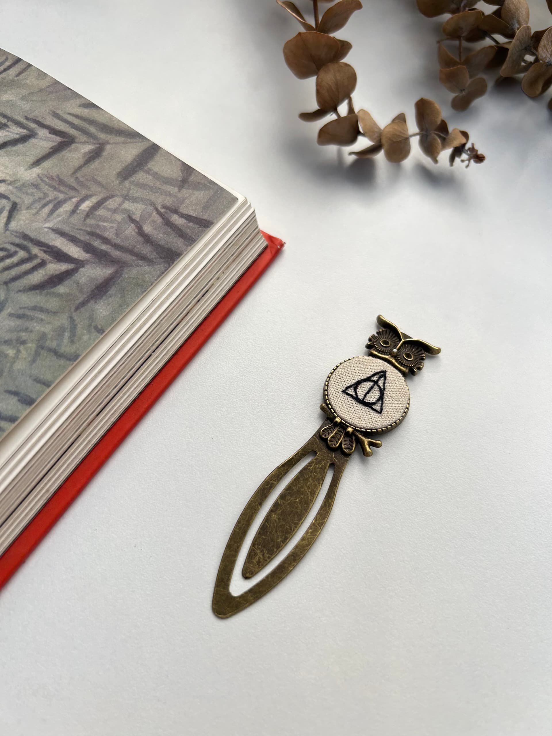 HP deathly hallows bookmark view 3