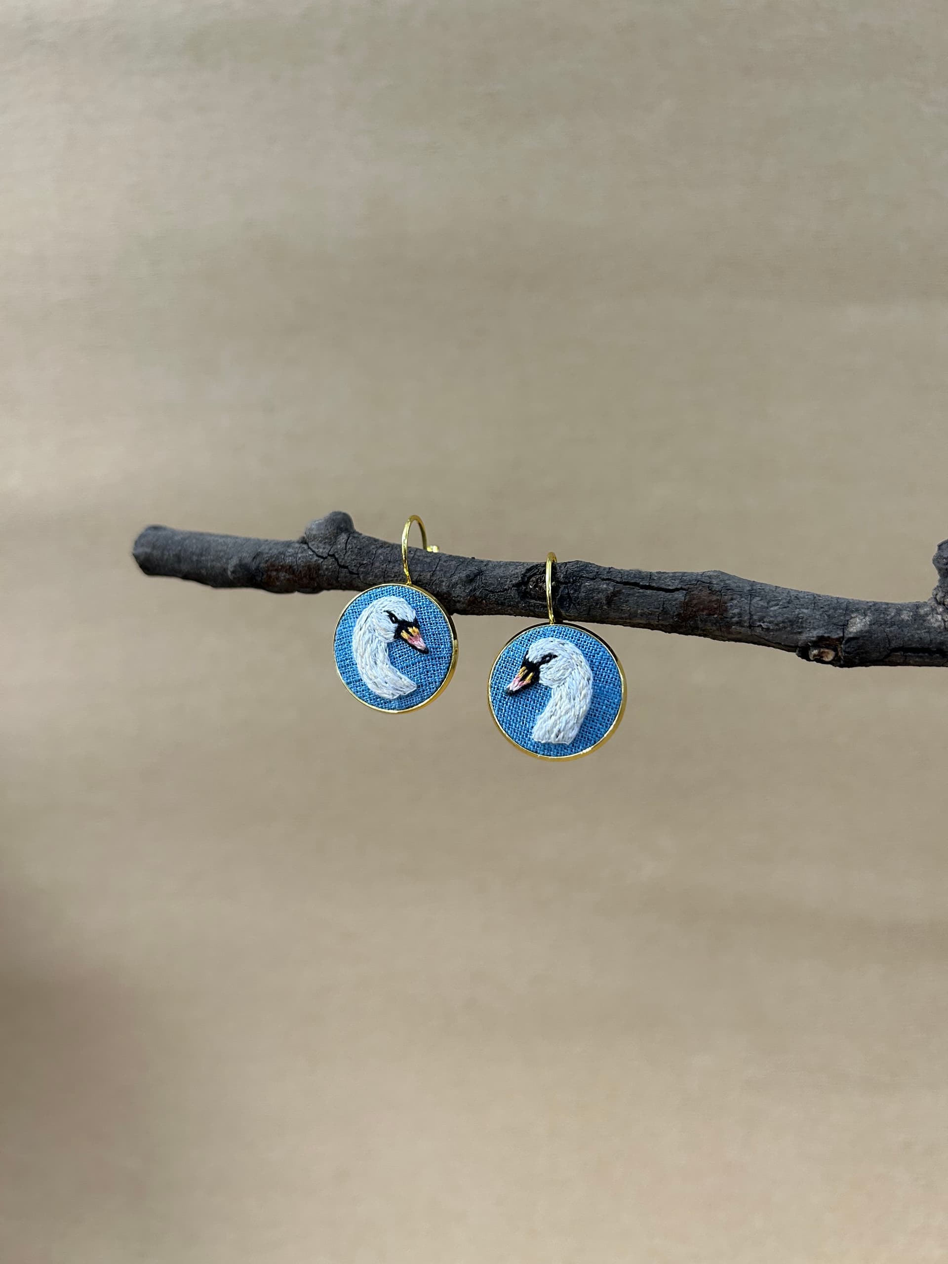 Swan Earrings 