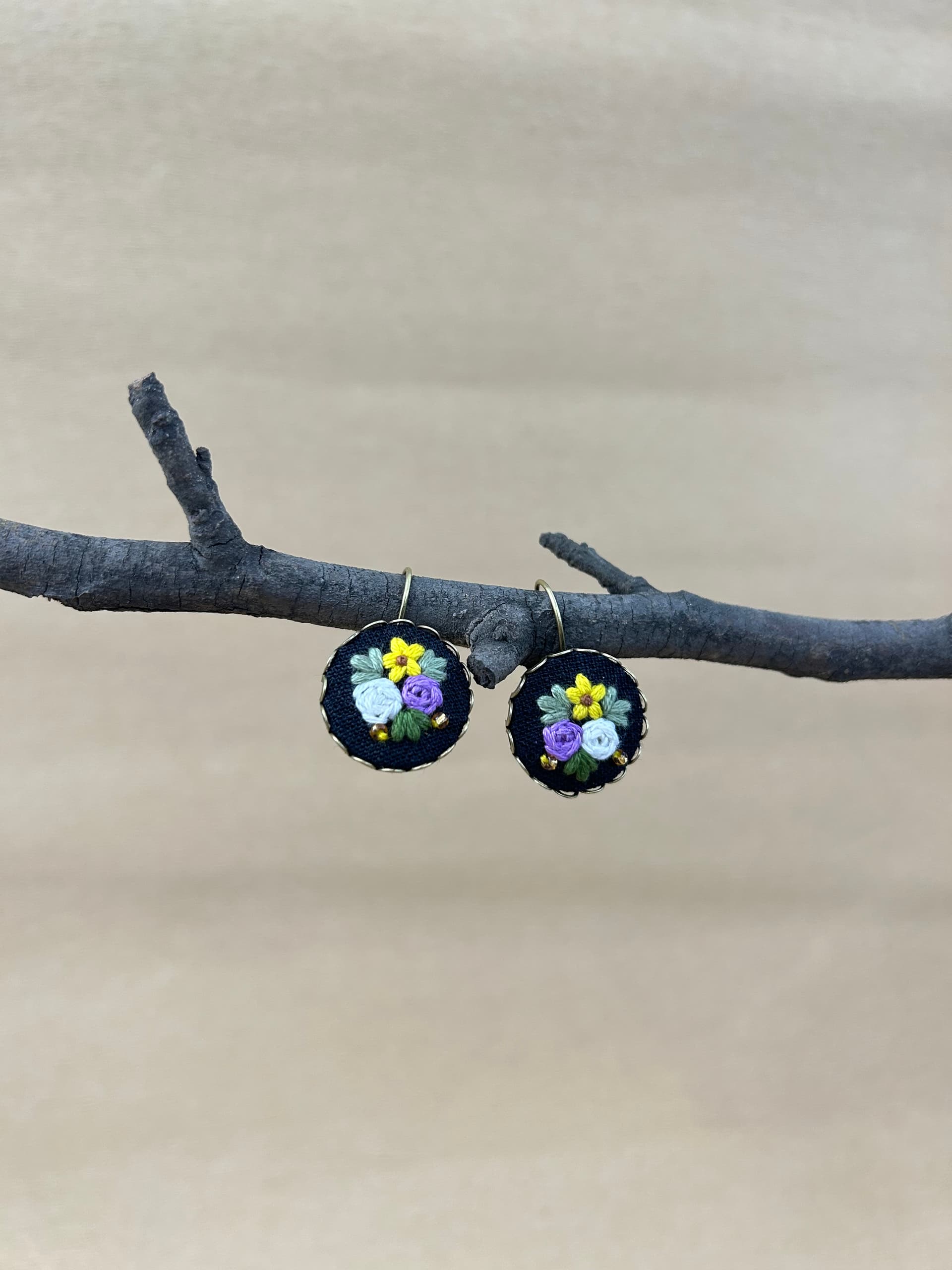 Mini Bouquet Earrings 